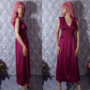 Vintage 70s Nightgown 1970s Maxi Long Dark Romance Ethereal Size Medium S/M